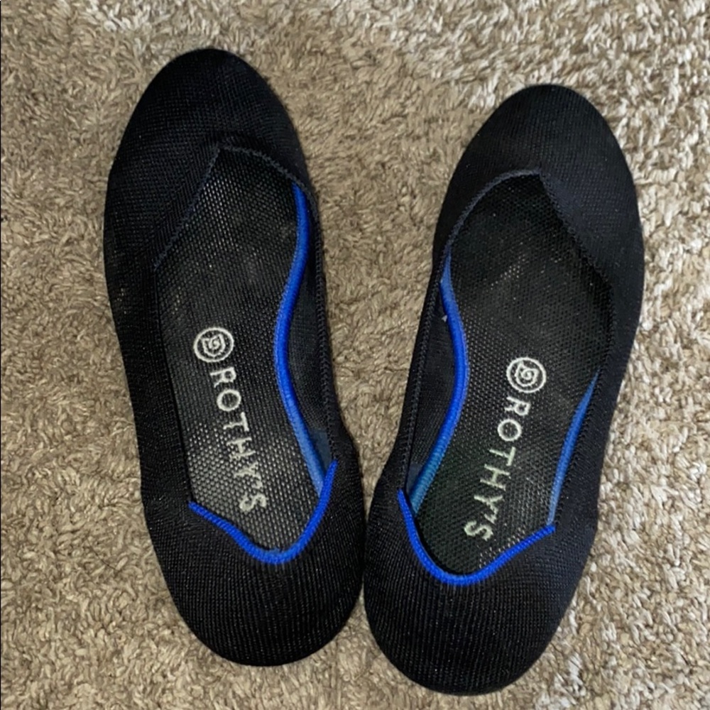 rothys black flats